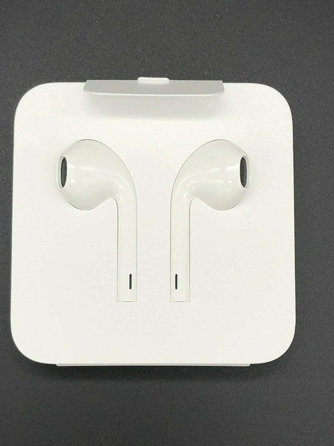 Apple Lightning Headphones for iPhone 7, 8, Plus and X with Microphone and Built in Remote, EarPods with Lightning Connector MMTN2ZM/A - White