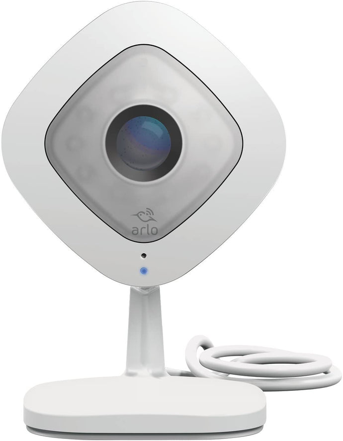 Arlo Q – Wired, 1080p HD Security Camera | Night vision, Indoor only, 2-Way Audio | Cloud Storage Included | Works with Alexa (VMC3040)