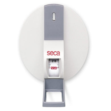 SECA METAL ROLL UP MEASURING TAPE WITH WALL ATTACHMENT PACK OF 1