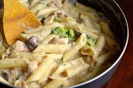 Chicken & Mushroom sauce with Penne Noodles(Casserole) 100% Kosher Pack Of 10 Frozen Meals