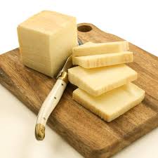 OAKGROV  CHEESE BRICK PACK OF 6X2.5 KG